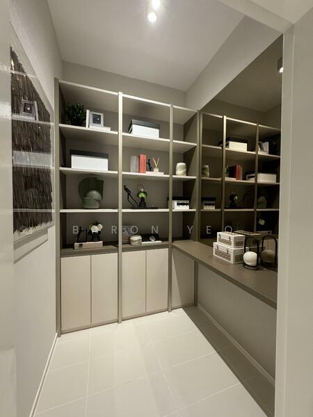 Cliveden at Grange Condominium For Sale at S$ 10,500,000 | PropertyGuru Singapore - Study