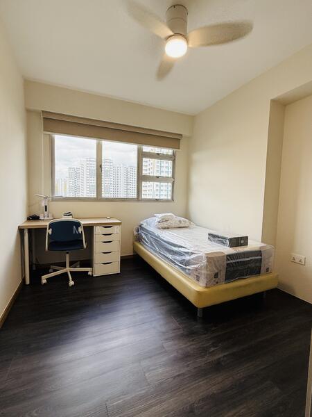 445A Bukit Batok West Avenue 8, 445A Bukit Batok West Avenue 8, Room Rental, 12 sqft, HDB Flat For Rent, by Marco Liu, 500050012 - PropertyGuru.com.sg