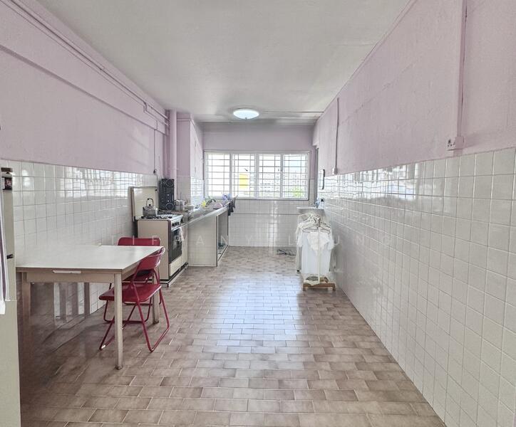 For Sale - 180 Bukit Batok West Avenue 8