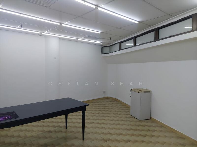 Sim Lim Tower, 10 Jalan Besar, 1,582 sqft, Other Retail For Rent, by Chetan Shah, 500050044 - Interior - CommercialGuru.com.sg