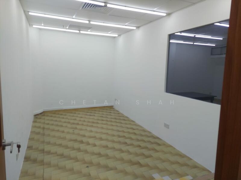Sim Lim Tower, 10 Jalan Besar, 1,582 sqft, Other Retail For Rent, by Chetan Shah, 500050044 - Interior - CommercialGuru.com.sg
