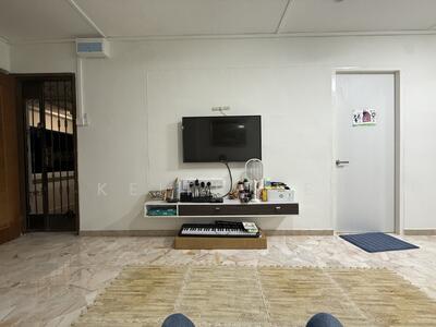 For Sale - 308 Hougang Avenue 5