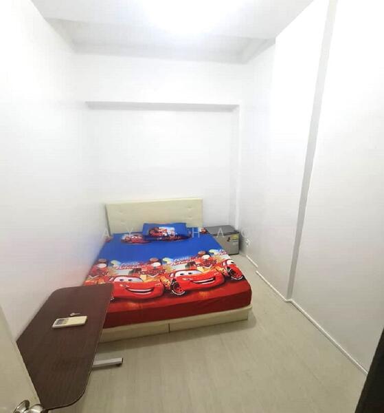 People's Park Complex, 1 Park Road, Room Rental, 130 sqft, Apartment For Rent, by Tay Shaoqi, 500050090 - Bedroom - PropertyGuru.com.sg