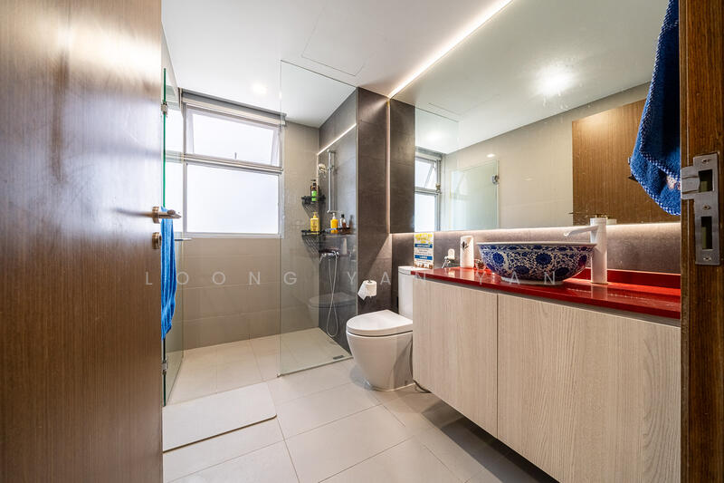 Ecopolitan Executive Condominium For Sale at S$ 1,700,000 | PropertyGuru Singapore - Bathroom