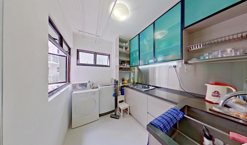985B Buangkok Crescent HDB Flat For Sale at S$ 708,000 | PropertyGuru Singapore - Kitchen