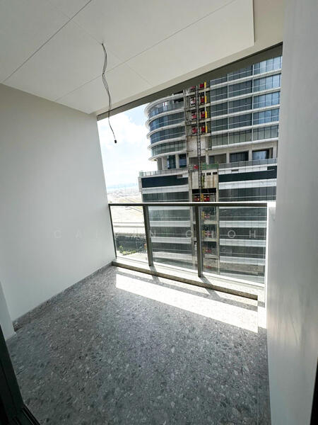 One Bernam Condominium For Sale at S$ 2,150,000 | PropertyGuru Singapore - Balcony