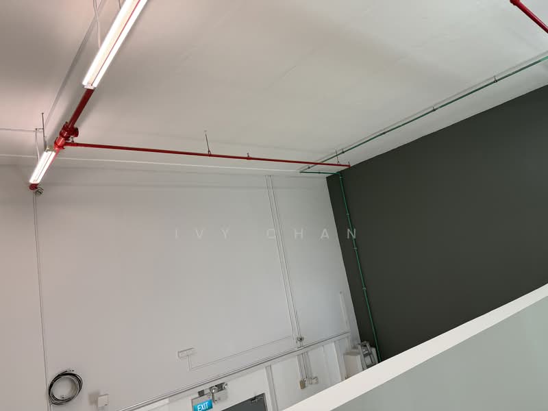 Oxley BizHub, 61 Ubi Road 1, 1,561 sqft, Light Industrial (B1) For Rent, by Ivy Chan, 500050110 - Upper loft for office use  - CommercialGuru.com.sg