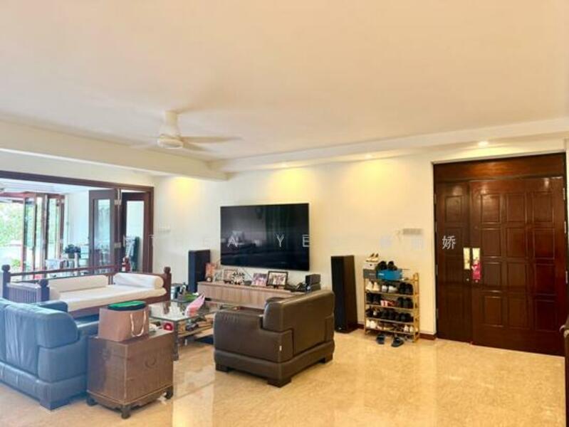 Island View Condominium For Sale at S$ 5,200,000 | PropertyGuru Singapore - Living Room