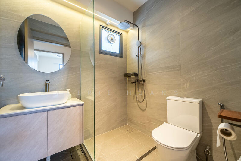 227C Bartley Walk, 227C Bartley Walk, 3 Bedrooms, 1,249 sqft, HDB Flat For Rent, by Alerie Huang, 500050137 - Bathroom - PropertyGuru.com.sg