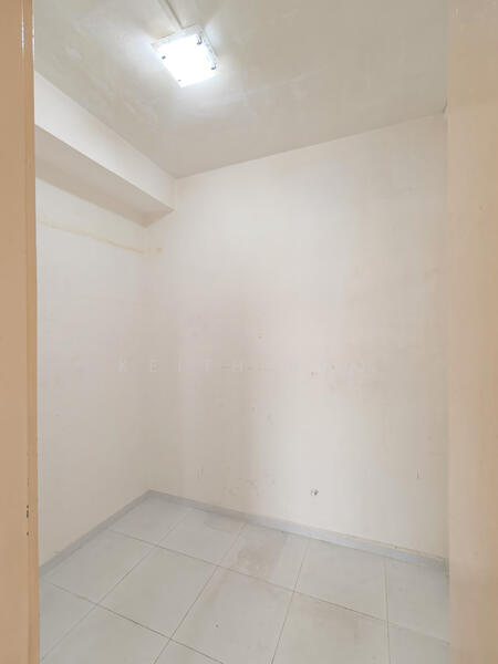 Homeshelter / Helper's Room