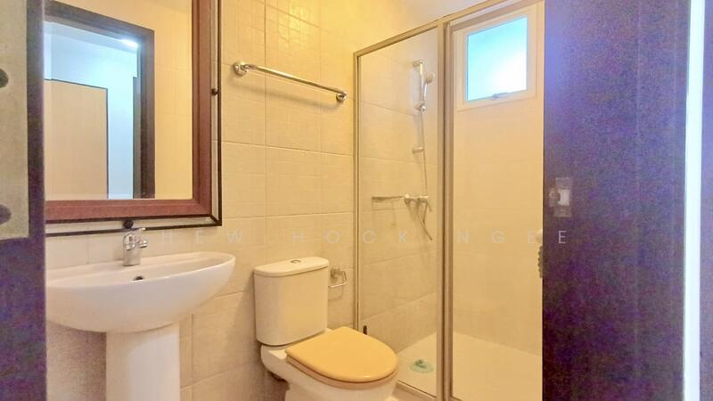 Casablanca, 21 Rosewood Drive, 2 Bedrooms, 904 sqft, Condominium For Rent, by Chew Hock Ngee, 500050140 - PropertyGuru.com.sg