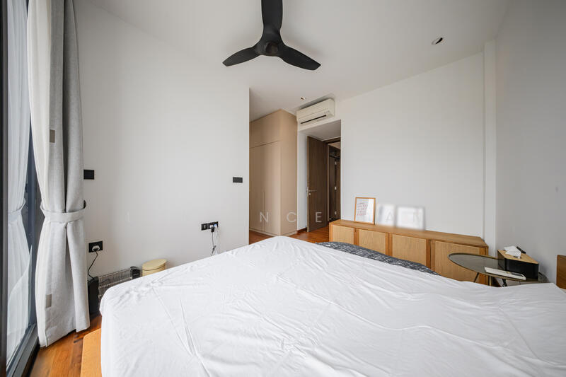 9 months lease term at Rivieria Drive Semi Detach House with Lift and Swimming Pool, 2D Riviera Drive, 5 Bedrooms, 6,480 sqft, Semi-Detached House For Rent, by Lawrence Tan, 500050143 - Bedroom - PropertyGuru.com.sg