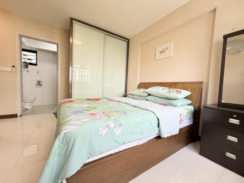 For Sale - 818B Choa Chu Kang Avenue 1