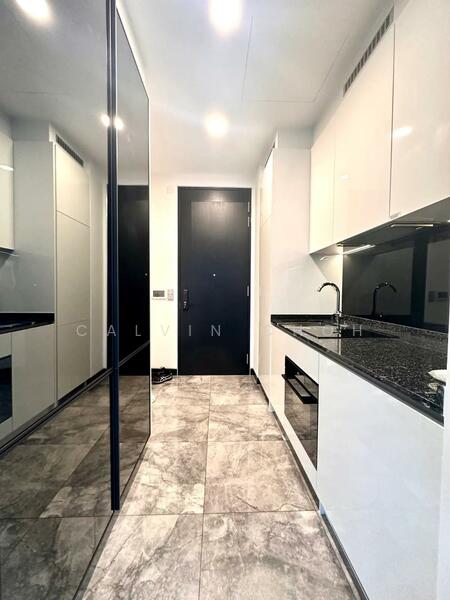 Midtown Bay Condominium For Sale at S$ 1,538,000 | PropertyGuru Singapore - Kitchen