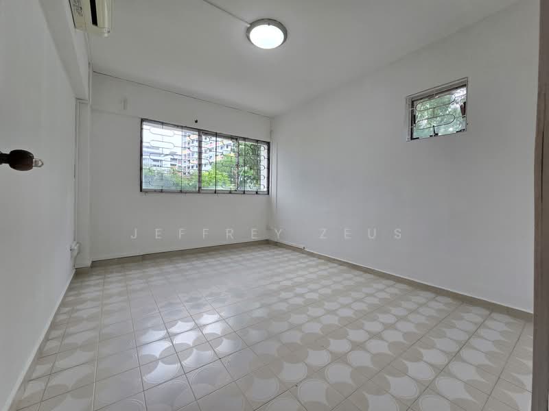 906 Tampines Avenue 4, 906 Tampines Avenue 4, 3 Bedrooms, 1,119 sqft, HDB Flat For Sale, by Jeffrey Zeus, 500050182 - Interior - PropertyGuru.com.sg
