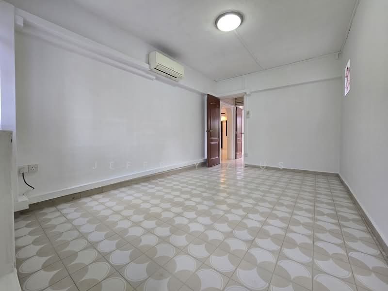 906 Tampines Avenue 4, 906 Tampines Avenue 4, 3 Bedrooms, 1,119 sqft, HDB Flat For Sale, by Jeffrey Zeus, 500050182 - Interior - PropertyGuru.com.sg