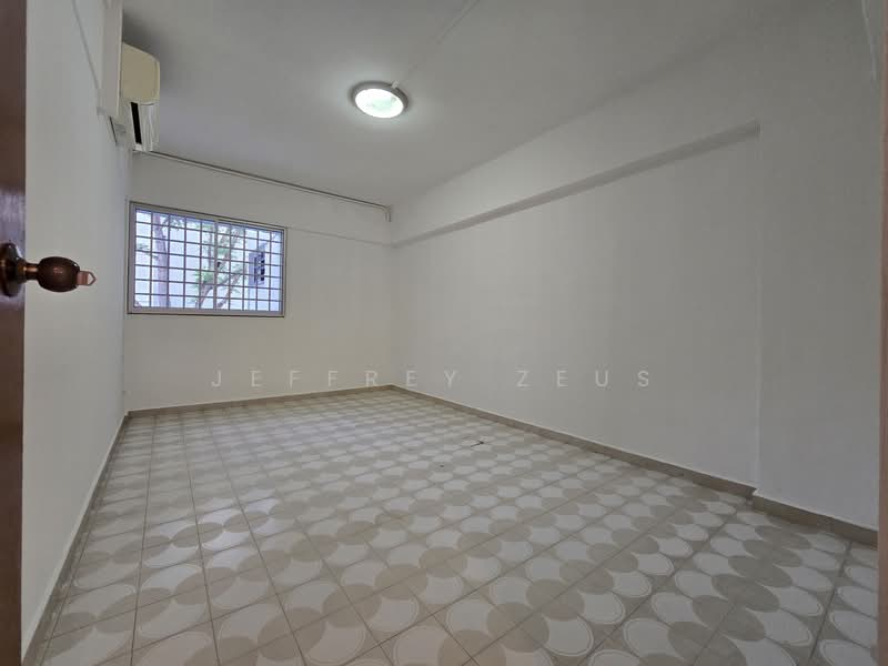 906 Tampines Avenue 4, 906 Tampines Avenue 4, 3 Bedrooms, 1,119 sqft, HDB Flat For Sale, by Jeffrey Zeus, 500050182 - Interior - PropertyGuru.com.sg