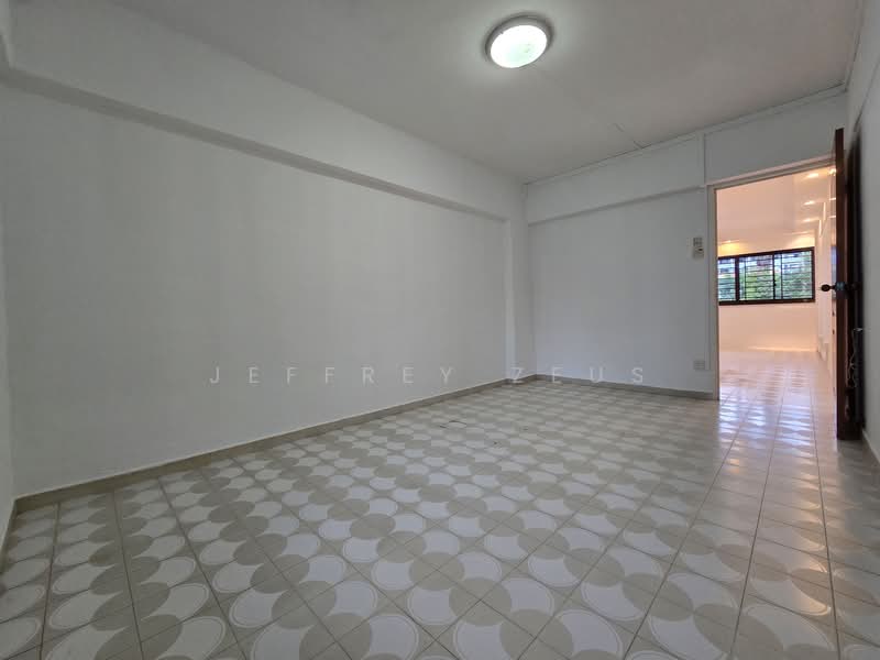 906 Tampines Avenue 4, 906 Tampines Avenue 4, 3 Bedrooms, 1,119 sqft, HDB Flat For Sale, by Jeffrey Zeus, 500050182 - Interior - PropertyGuru.com.sg