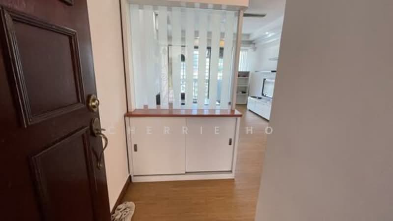 For Rent - West Bay Condo