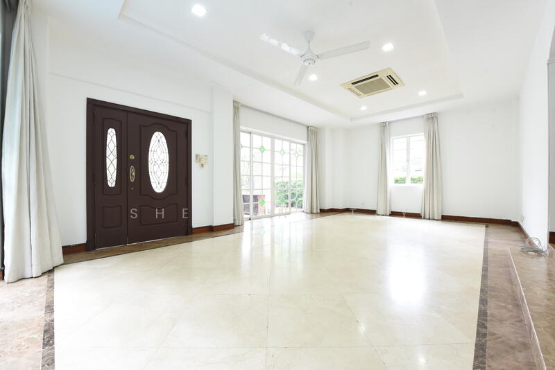 Gentle Villas, Gentle Drive, 5 Bedrooms, 7,380 sqft, Semi-Detached House For Rent, by Sherlene Tay, 500050203 - Entrance - PropertyGuru.com.sg