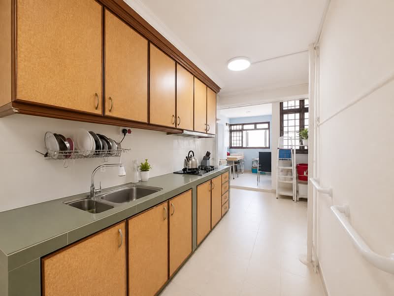51 Lorong 6 Toa Payoh, 51 Lorong 6 Toa Payoh, Room Rental, 100 sqft, HDB Flat For Rent, by Bernie Cheo, 500050225 - Kitchen - PropertyGuru.com.sg
