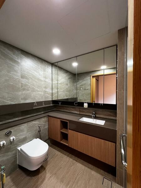 The Jovell Condominium For Sale at S$ 1,339,000 | PropertyGuru Singapore - Bathroom