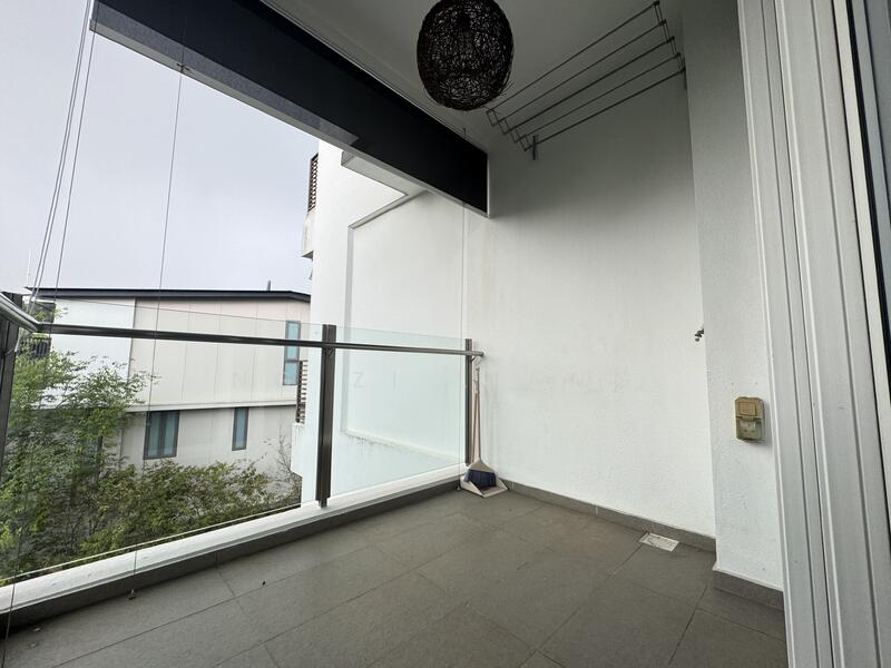 Parc Imperial Condominium For Sale at S$ 838,000 | PropertyGuru Singapore - Balcony