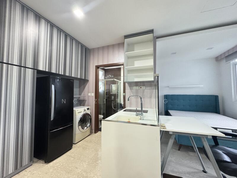 Parc Imperial Condominium For Sale at S$ 838,000 | PropertyGuru Singapore - Kitchen