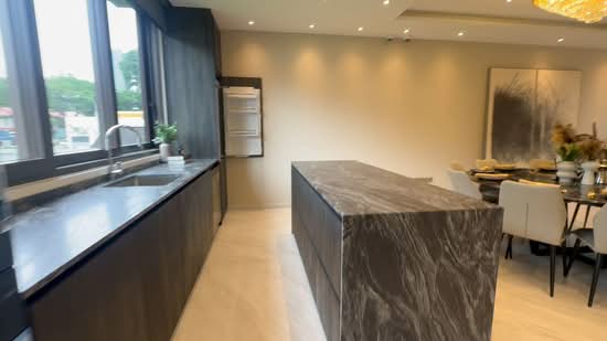 Brand New & luxury, 4 levels with Lift, living & dining hall with high ceiling & marble floor, walk to Novena MRT - call 8130 3636 to view now!, 5 Bedrooms, 6,062 sqft, Terraced House For Sale, by Kim Yan 金燕, 500050269 - PropertyGuru.com.sg
