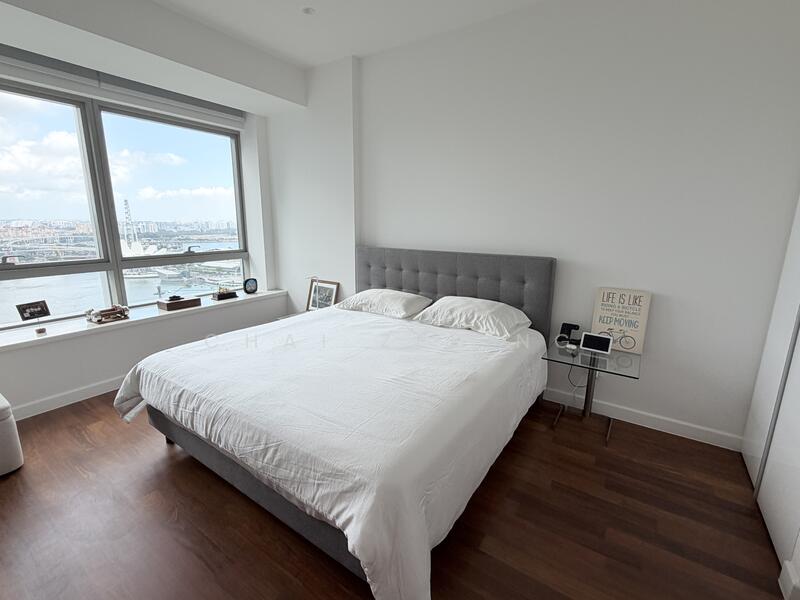 The Sail @ Marina Bay Condominium For Sale at S$ 2,700,000 | PropertyGuru Singapore - Bedroom