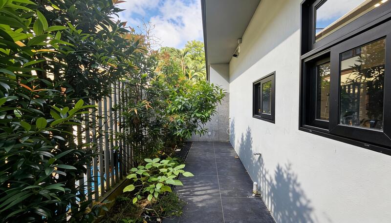 ⭐ HUGE LAND WIDE FRONTAGE SEMI-D THAT FEELS DETACHED ⭐ Semi-Detached House For Sale at S$ 15,900,000 | PropertyGuru Singapore - Exterior