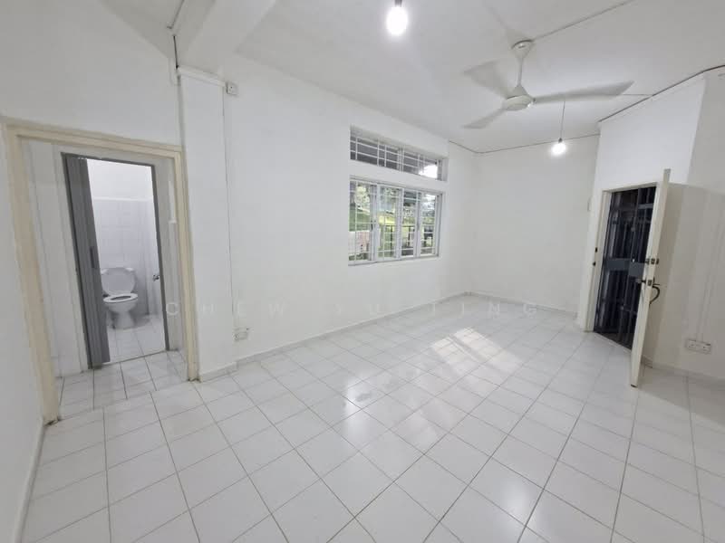 165 Mackenzie Road, , 3 Bedrooms, 839 sqft, Walk-up Apartment For Rent, by Chew Yu Ting, 500050327 - Interior - PropertyGuru.com.sg