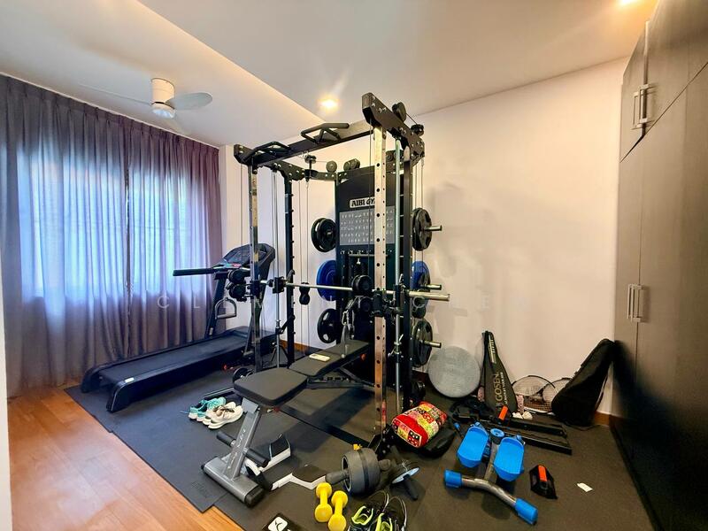 Renovated Big Corner Unit | 3 mins Walk to French School, Huddington Ave/ Kingswear Ave/ Hemsley Ave, 5 Bedrooms, 4,500 sqft, Corner Terrace For Rent, by Clement Chew, 500050338 - Gym - PropertyGuru.com.sg