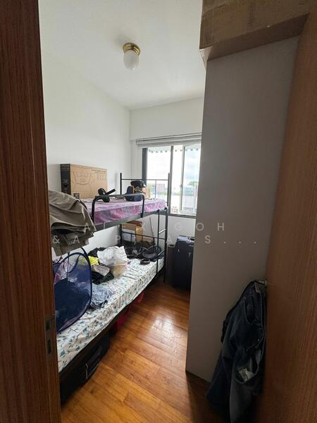 Trilive Condominium For Sale at S$ 1,650,000 | PropertyGuru Singapore - Bedroom