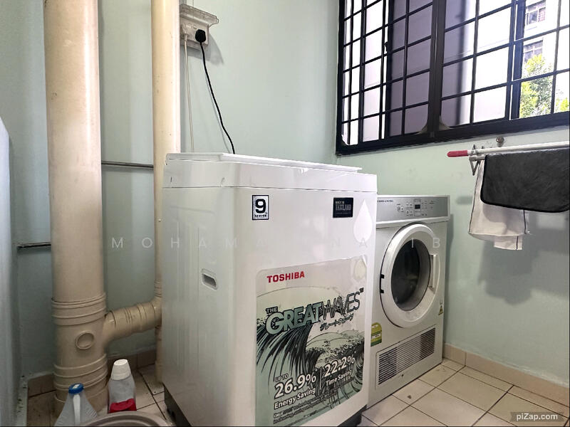 668 Choa Chu Kang Crescent HDB Flat For Sale at S$ 550,000 | PropertyGuru Singapore - Interior