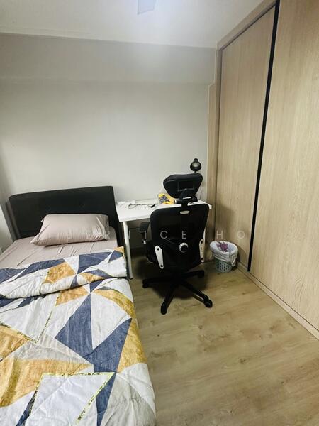 102 Spottiswoode Park Road, 102 Spottiswoode Park Road, Room Rental, 150 sqft, Apartment For Rent, by Bernice Ho, 500050423 - Bedroom 3 - PropertyGuru.com.sg
