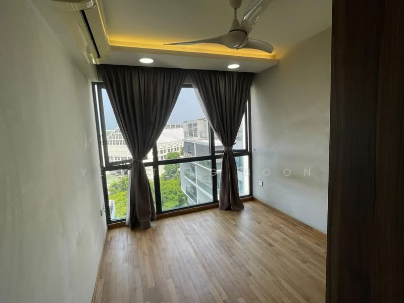 Parc Olympia, 50 Flora Drive, 3 Bedrooms, 1,810 sqft, Condominium For Sale, by Yeo Tong Boon, 500050426 - Bedroom - PropertyGuru.com.sg