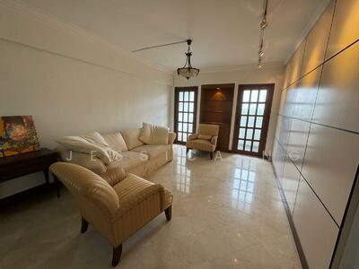 For Sale - 102 Rivervale Walk