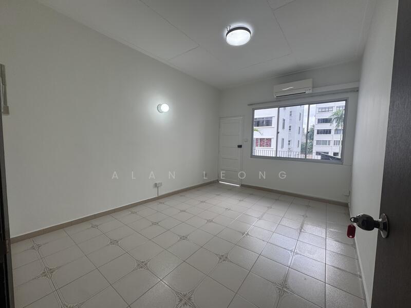 Jalan jintan, , 4 Bedrooms, 1,650 sqft, Terraced House For Rent, by Alan Leong, 500050481 - PropertyGuru.com.sg