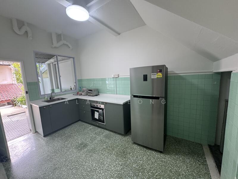 Jalan jintan, , 4 Bedrooms, 1,650 sqft, Terraced House For Rent, by Alan Leong, 500050481 - PropertyGuru.com.sg