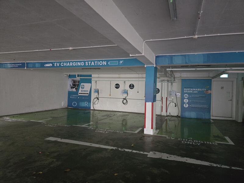 The Hillside, Upper Bukit Timah Road, 4 Bedrooms, 1,518 sqft, Condominium For Rent, by Forbes Seah, 500050497 - PropertyGuru.com.sg