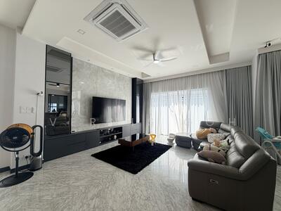 For Rent - Kingswear Avenue