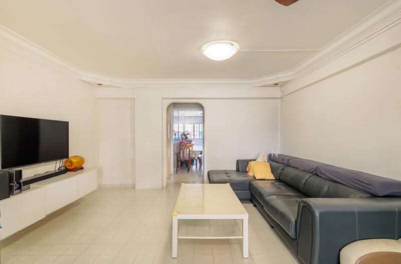 54 Cassia Crescent, 54 Cassia Crescent, 3 Bedrooms, 1,001 sqft, HDB Flat For Sale, by Dexter Tan, 500050552 - Living Room - PropertyGuru.com.sg