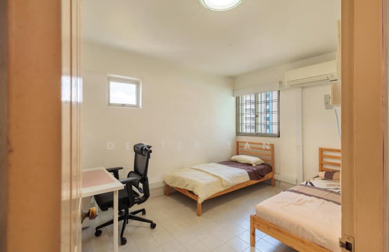 54 Cassia Crescent, 54 Cassia Crescent, 3 Bedrooms, 1,001 sqft, HDB Flat For Sale, by Dexter Tan, 500050552 - Bedroom - PropertyGuru.com.sg