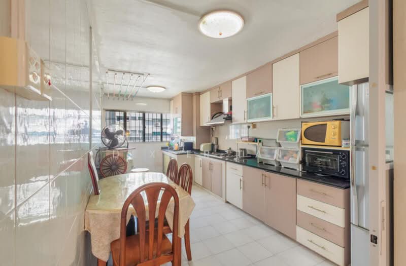 54 Cassia Crescent, 54 Cassia Crescent, 3 Bedrooms, 1,001 sqft, HDB Flat For Sale, by Dexter Tan, 500050552 - Kitchen - PropertyGuru.com.sg