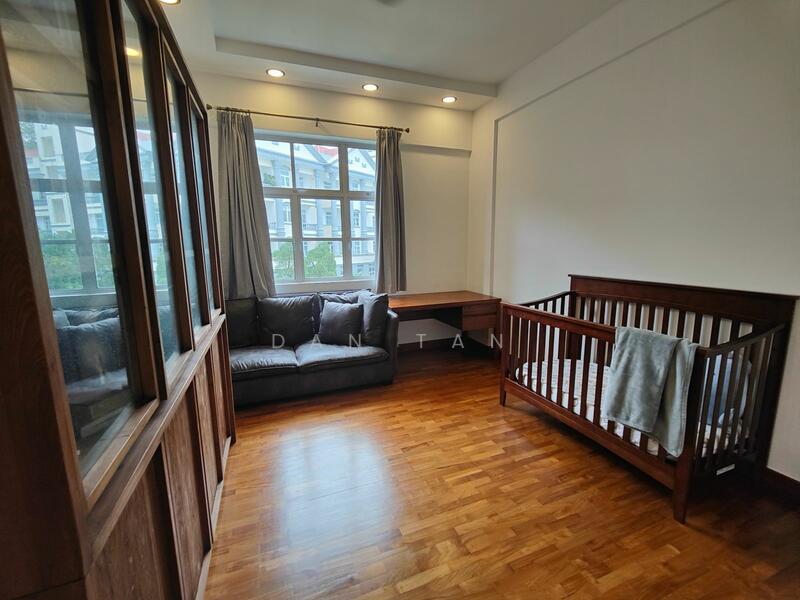 La Suisse I Condominium For Sale at S$ 2,888,888 | PropertyGuru Singapore - Bedroom