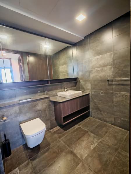 Grandeur Park Residences, 1 Bedok South Avenue 3, 2 Bedrooms, 570 sqft, Condominium For Rent, by Tiffany Tao 陶虹, 500050609 - Bathroom - PropertyGuru.com.sg