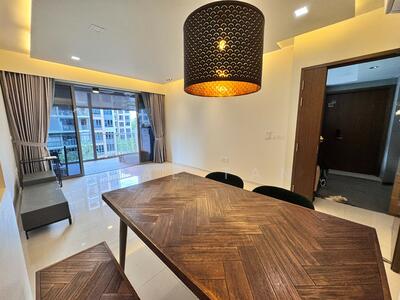 For Rent - The Visionaire