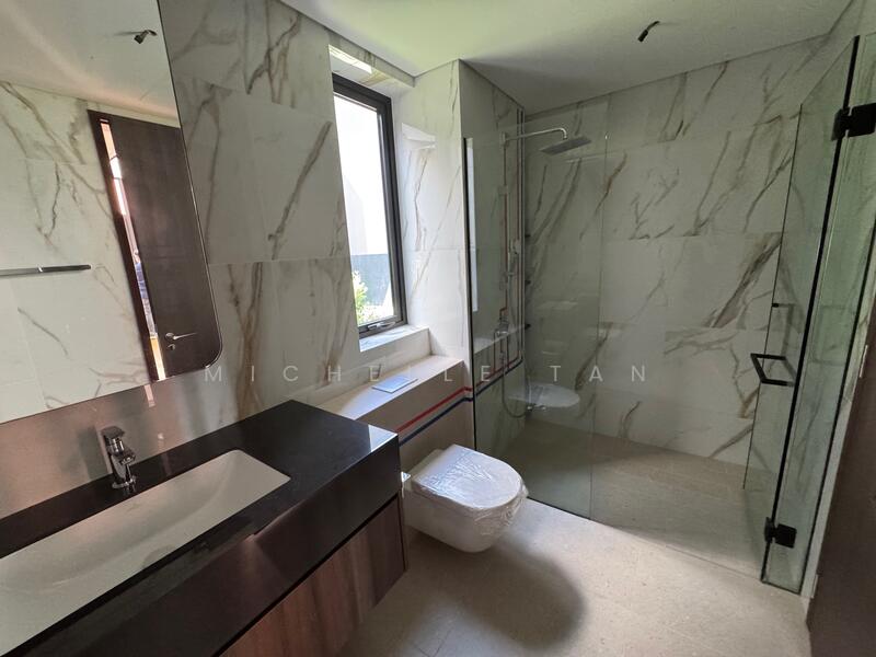 Claydence Apartment For Sale at S$ 5,571,750 | PropertyGuru Singapore - Bathroom