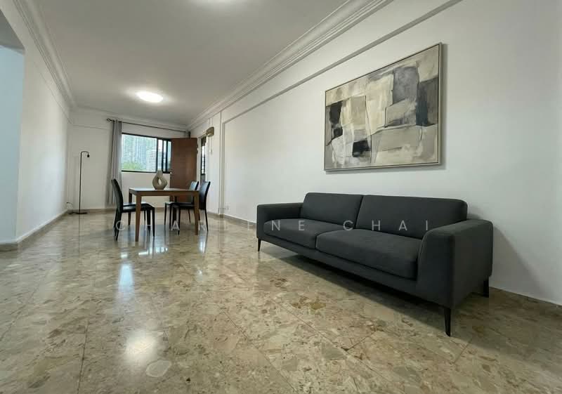 351 Clementi Avenue 2 HDB Flat For Sale at S$ 558,000 | PropertyGuru Singapore - Living Room